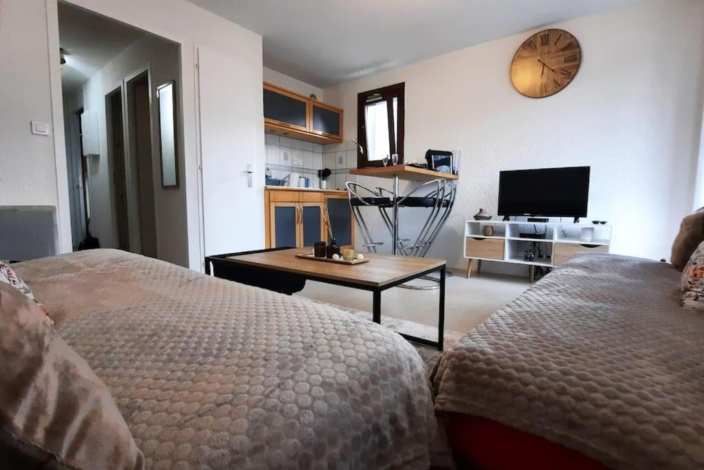 Super Appartement Cocooning Vu Mont Blanc ซาล็องช์ ภายนอก รูปภาพ